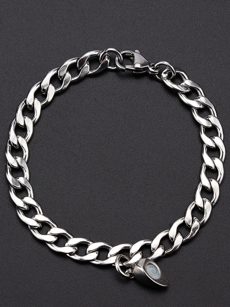 Love Magnet Attracts a Pair Of Male And Female Couple Bracelets