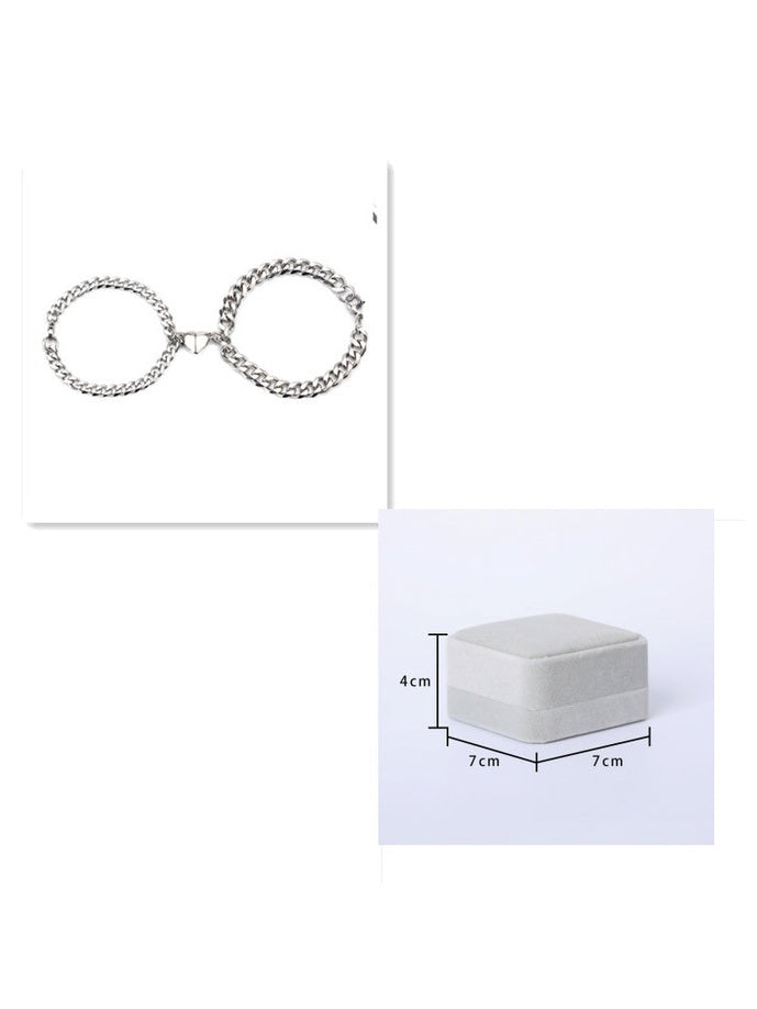 Love Magnet Attracts a Pair Of Male And Female Couple Bracelets